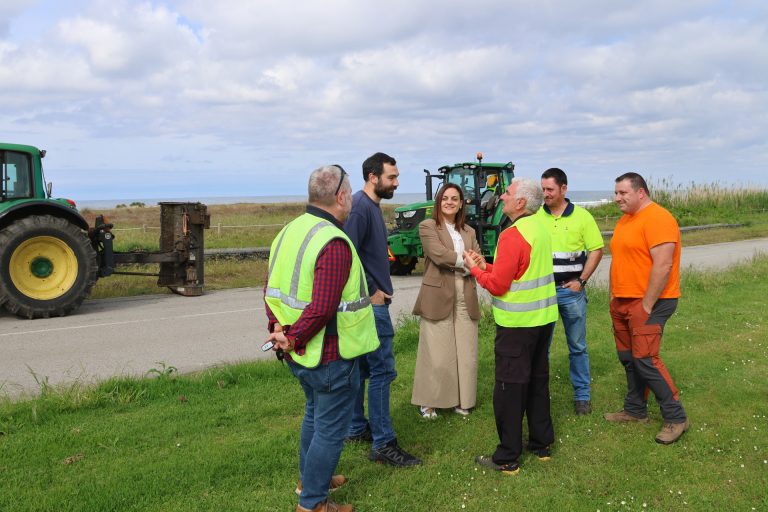 La Diputación de Lugo arranca la campaña de roza en carreteras provinciales, con una inversión de 2,4 millones