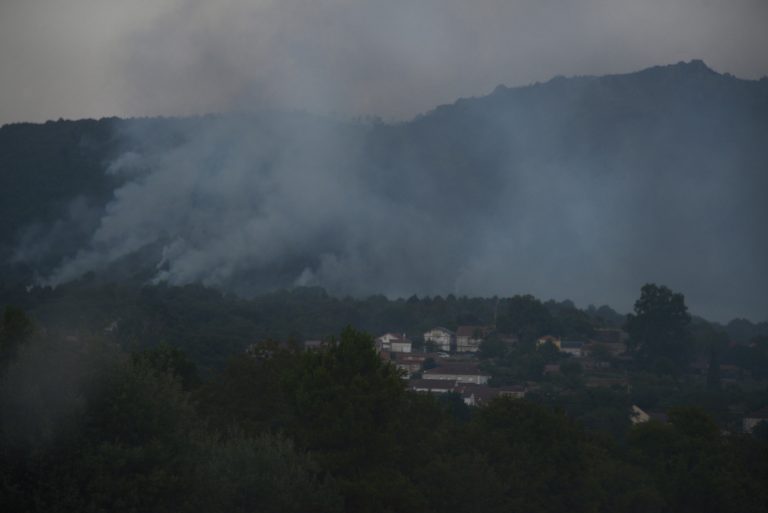 Fiscalía pide 6 años de cárcel para el acusado de calcinar 578 hectáreas en Vilardevós (Ourense) en agosto de 2025