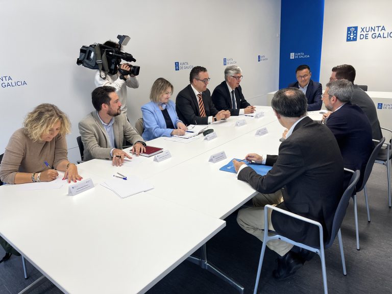 Xunta y agentes sociales conforman la Mesa de Diálogo Social para abordar medidas del plan contra el absentismo