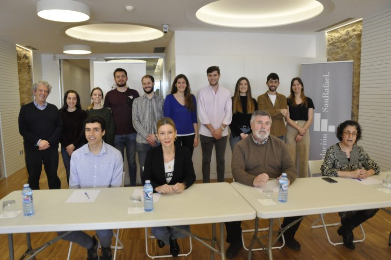 El Colegio de Médicos de A Coruña celebra elecciones el 18 de junio