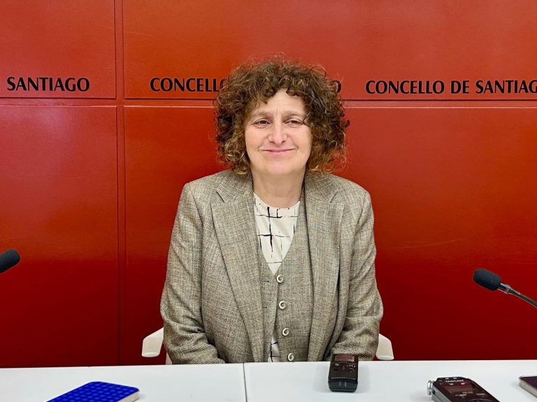 Sanmartín le desea «suerte» a Verea (PP) en las municipales de Santiago y avisa: «El BNG aspira a revalidar la Alcaldía»