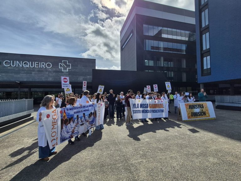 (SUS)Sanidade cifra en un 15,38% el seguimiento por la mañana del paro contra el estatuto marco y O’Mega lo eleva al 81%