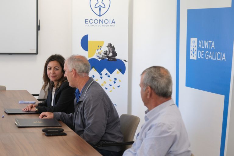 Pesca.- La Xunta firma con la Cofradía de Noia el primer convenio del plan de restauración marisquera