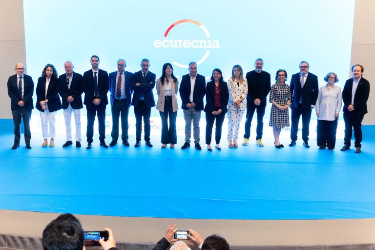 La Xunta crea un grupo de trabajo con la Fegamp y arquitectos para simplificar la tramitación de licencias urbanísticas