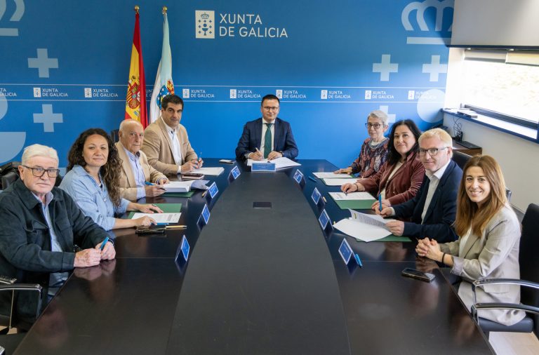 La Xunta firma convenios con entidades del tercer sector para formar a consumidores «más informados y responsables»
