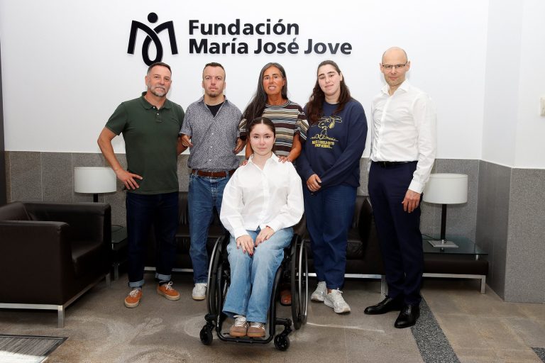 La Fundación María José Jove apoya a Martina Sande y Alberto Seoane en su reto de participar en los Juegos Paralímpicos