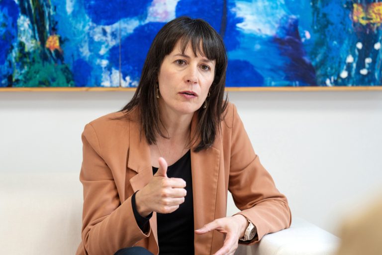 Pontón, tras la imputación de Zapatero: «Si alguien metió la mano en la cartera de todos, espero que acabe en prisión»