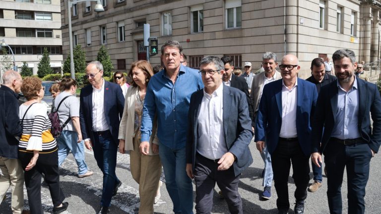 Besteiro censura que Rueda «ponga precio a la salud» al incentivar con dinero a médicos para que «recorten» bajas