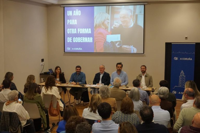 La junta directiva del PP de A Coruña se reúne a un año de las municipales y busca llegar «con un equipo unido»