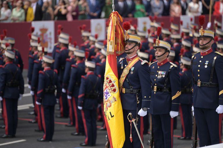 Vigo acoge desde el martes los actos del Día de las Fuerzas Armadas con presencia naval y exhibiciones hasta el domingo
