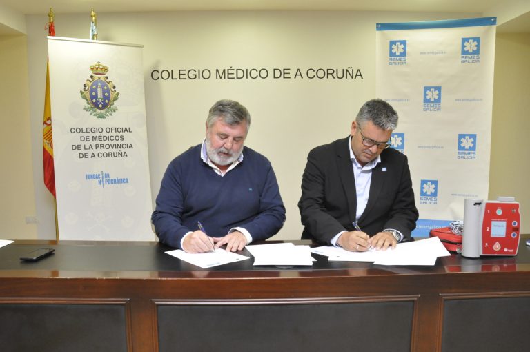 El Colegio de Médicos de A Coruña alcanza los 8.000 colegiados, más de la mitad mujeres