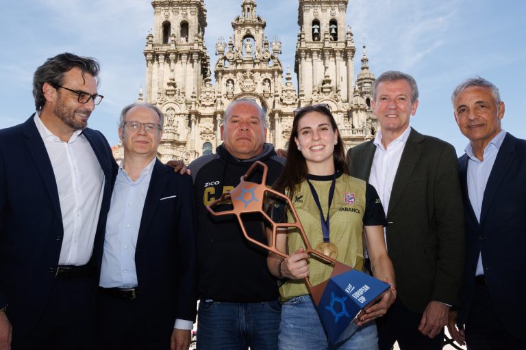Rueda destaca la «hazaña histórica» del Mecalia Atlético Guardés tras proclamarse campeón de la EHF European Cup