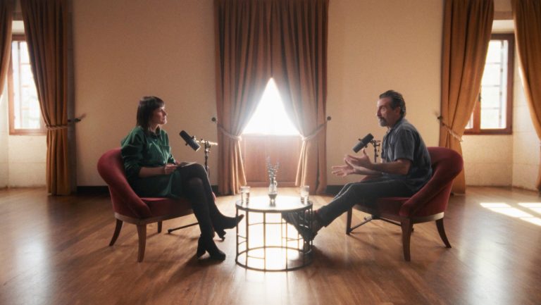 Ana Pontón retoma su podcast con una entrevista al actor Luis Zahera