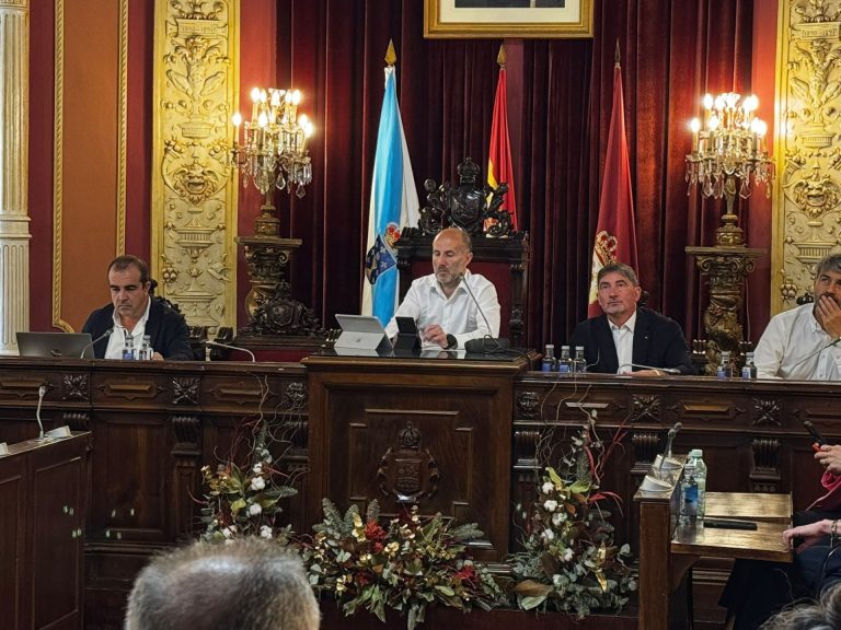 Partidos afrontan alejados el último pleno ordinario local en Ourense antes del fin del plazo para la moción de censura