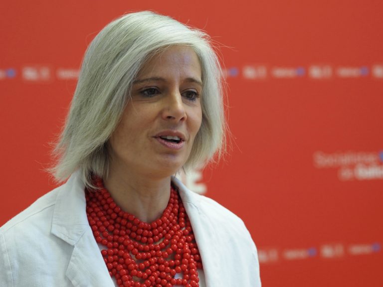 Patricia Iglesias descarta «anticiparse» y hablará de su posible candidatura a Santiago tras el Comité Federal de junio