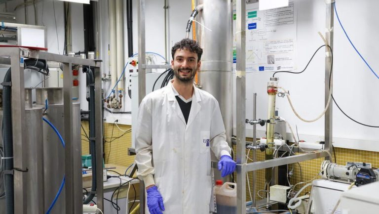 Una investigación de la USC avanza en el tratamiento de aguas para frenar la contaminación y resistencia a antibióticos