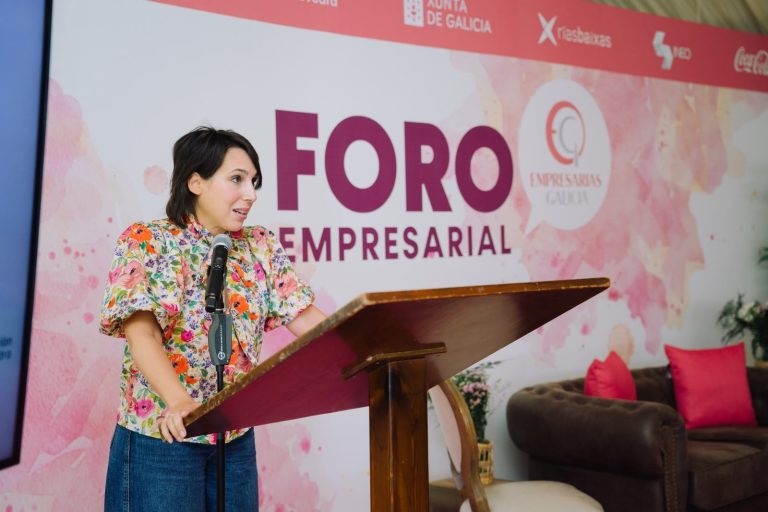 La conselleira de Economía apuesta por «generar un boca a boca» sobre una administración «rápida» en un foro empresarial