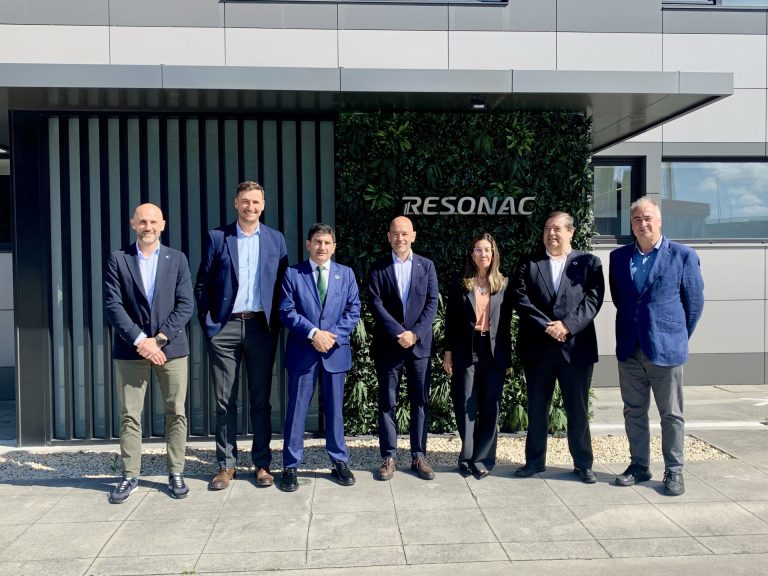 Resonac Graphite y el delegado del Gobierno comparten la necesidad de defender la autonomía energética de Europa