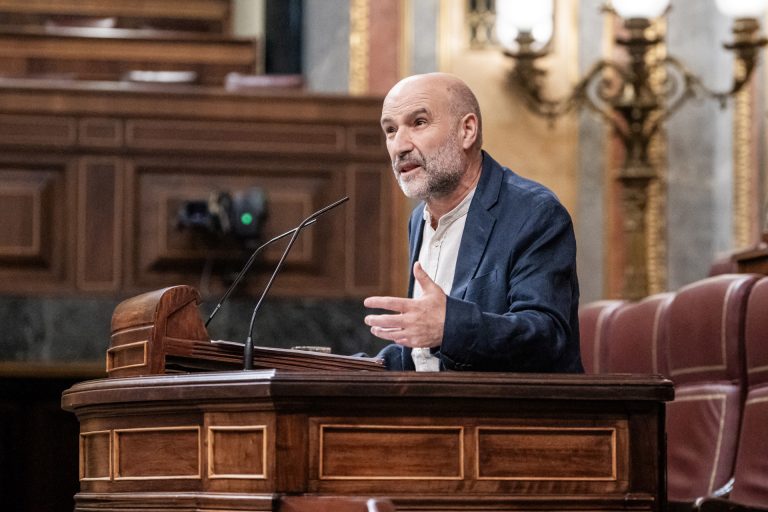 El Congreso rechaza la moción del BNG que pedía salir de la OTAN y reducir gasto militar, con el Gobierno dividido