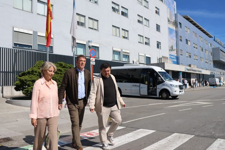 Besteiro, sobre los objetos incautados a Zapatero: «La joya que le interesa a los gallegos» es la sanidad