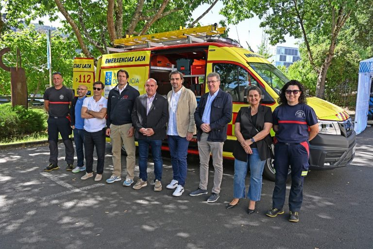 El Gobierno gallego entrega un vehículo al GES de Laza para «optimizar los tiempos de respuesta» ante emergencias