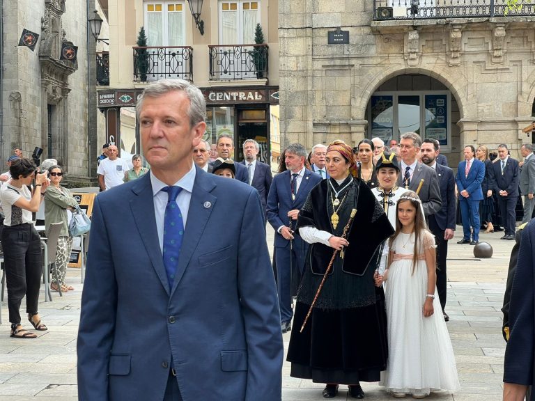 Lugo celebra la tradicional Ofrenda do Antigo Reino, declarada Ben de Interese Cultural, en una jornada calurosa