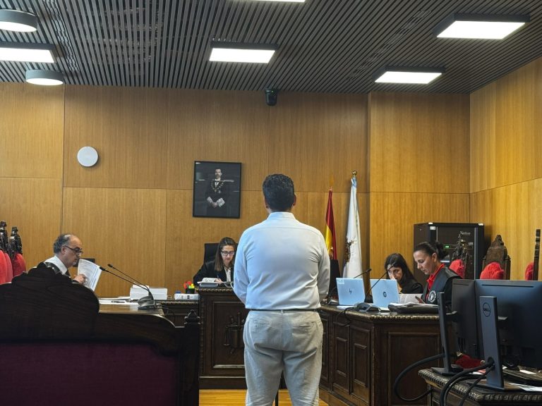 Víctima de maltrato relata que su expareja agredió también a su hija y este la acusa de denunciarlo «para regularizarse»