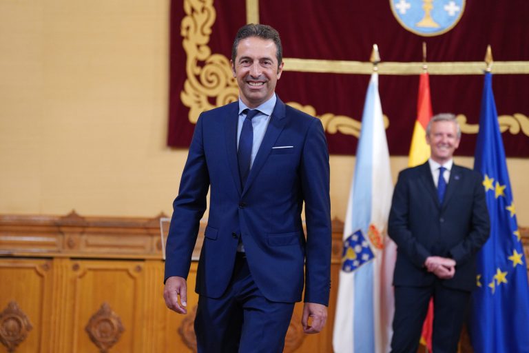 El DOG publica el nombramiento de Villares como vocal del consejo de administración del Puerto de de Ferrol-San Cibrao