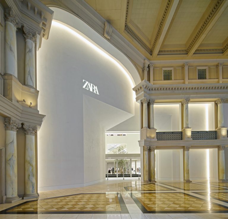 Inditex acuerda elevar un 12,5% los salarios hasta 2028 para cerca de 30.000 trabajadores de tiendas