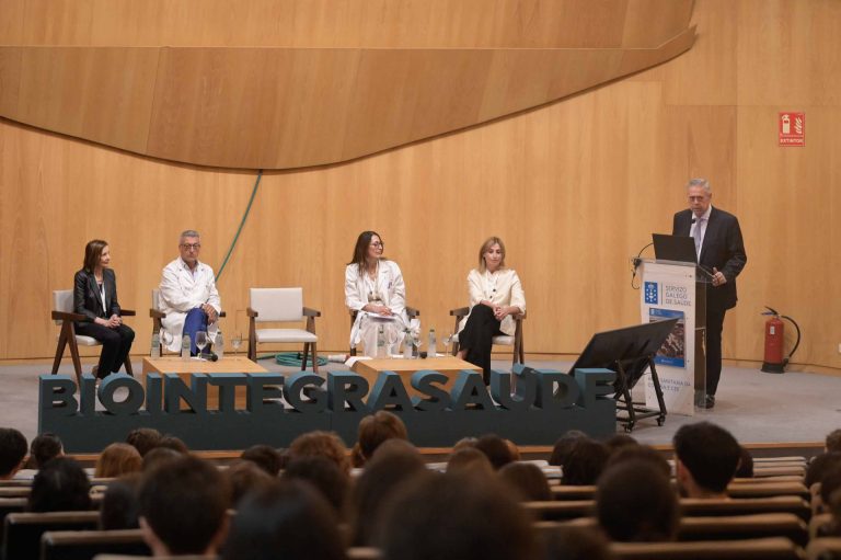 Gómez Caamaño reivindica Galicia como «referente internacional» en investigación sanitaria gracias a sus tres institutos