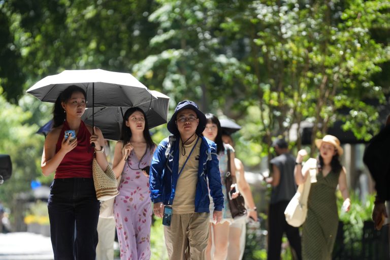 Aemet lanza un aviso por ola de calor desde el domingo hasta el miércoles