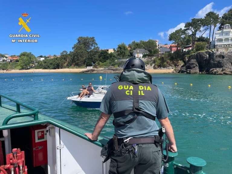 La Guardia Civil intensifica los controles sobre embarcaciones y motos náuticas