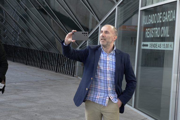 Fiscalía pide 9 años de inhabilitación para Jácome por prevaricación al no pedir la compatibilidad
