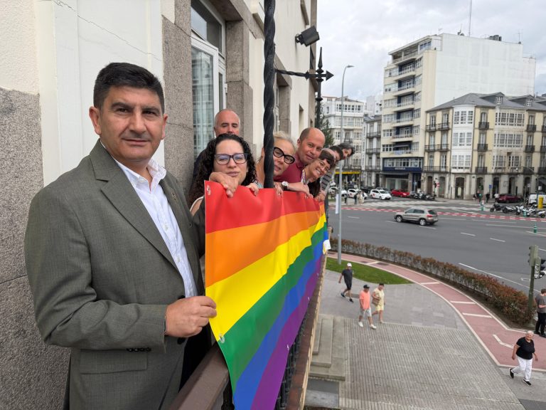 El Gobierno advierte de teorías «negacionistas» de LGTBI+ y apuesta por «ampliar derechos para fortalecer la democracia»