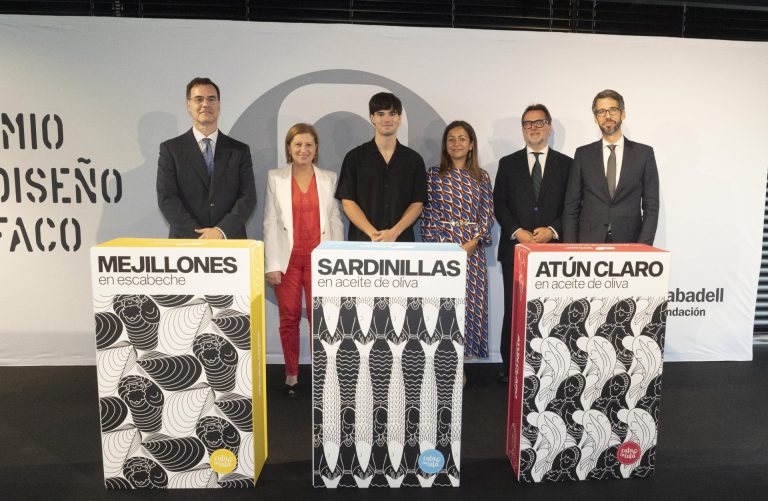 El joven madrileño Alfonso Rodríguez de Rivas se alza con el 8º Premio de Diseño Anfaco con su propuesta ‘Todo encaja’