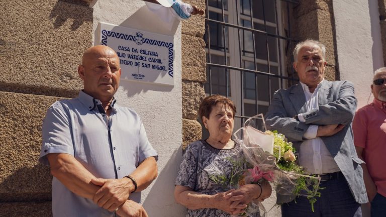 La Casa da Cultura de Arzúa (A Coruña) adopta el nombre de Xulio Vázquez Carril ‘O Gaiteiro de San Miguel’