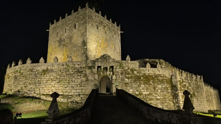 El Castillo de Soutomaior reabrirá el 6 de julio con una renovada iluminación monumental