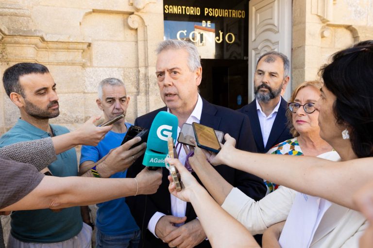 Caamaño, sobre la suspensión de cirugías en el CHUVI: «Fue un déficit puntual en la lista de contratación de enfermeras»
