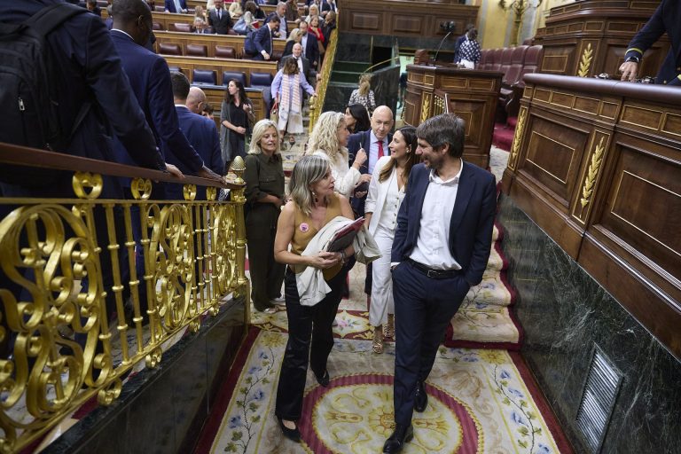Urtasun, único ministro en la nueva dirección de Sumar, que encabeza la gallega Verónica Martínez Barbero