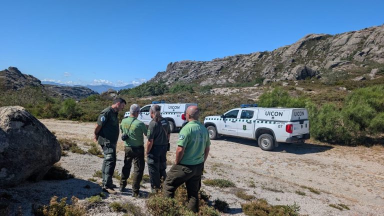 Agentes ambientales de Galicia y Portugal colaboran en un operativo transfronterizo en el espacio Xurés-Gerês