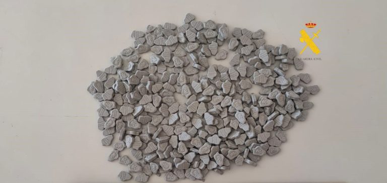 Sucesos.- Detenidas dos personas en O Páramo (Lugo) que transportabanMDMA, cocaína y hachís ocultas en su vehículo