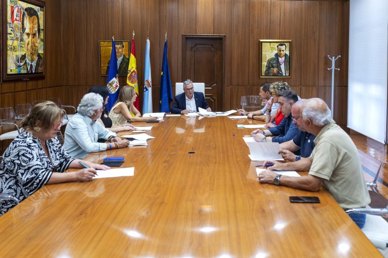 La Diputación moviliza casi 1 millón en ayudas, con 150.000 euros para mejorar 70 hogares de personas mayores