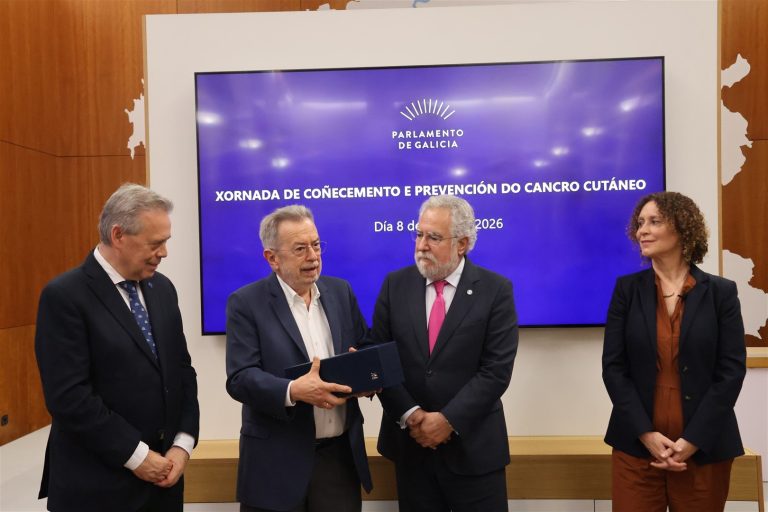 El Parlamento de Galicia acoge una campaña de prevención del melanoma