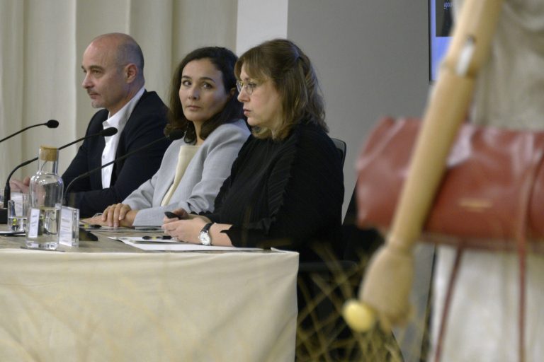 Adolfo Domínguez firma financiación sostenible por 11 millones y eleva su liquidez a corto a 28 millones