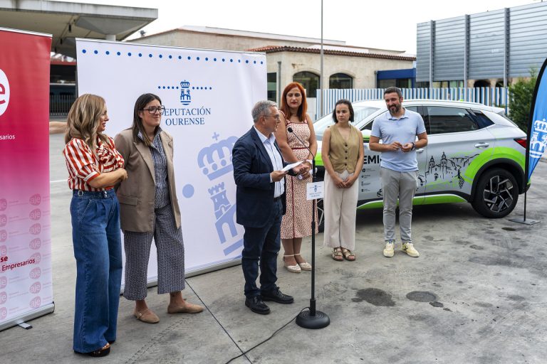 Un total de 80 vehículos eléctricos conectarán «de forma directa» la estación de Ourense con la Ribeira Sacra