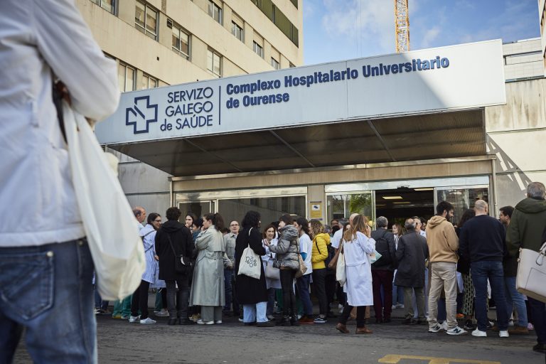 Publicada la modificación que declara las plazas de médicos de urgencias del CHUO como puestos de difícil cobertura
