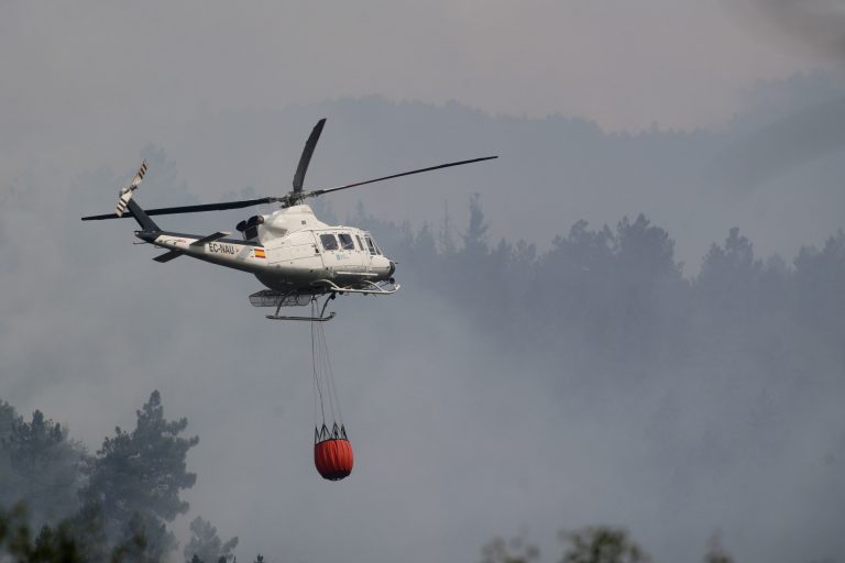 Rural.- La Xunta asegura que el día del incendio de Oímbra «no tenía constancia» de que el tractor estuviese desbrozando
