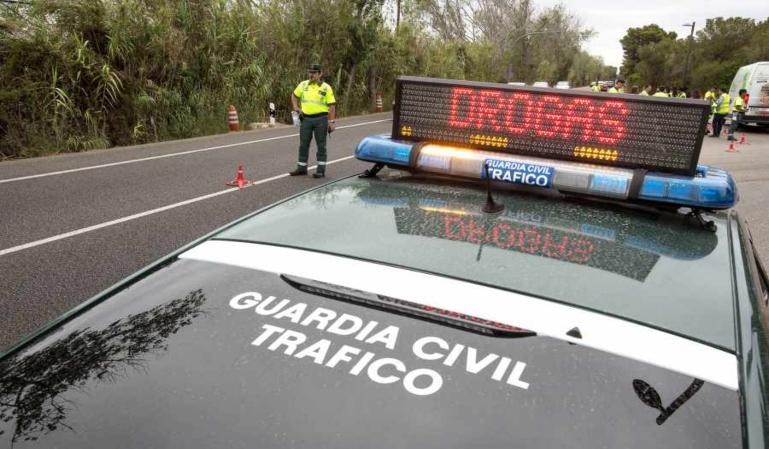 Sucesos.- Sancionan a un ciclista que superaba el límite de alcohol a los 5 minutos de arrancar la campaña de control