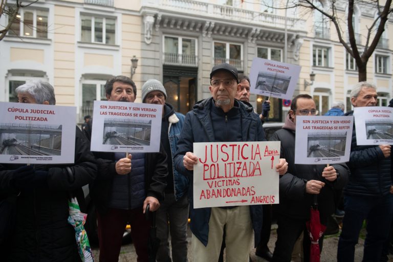 Angrois.- Trece años del accidente: petición de indulto para el maquinista, recursos ante el TC y el ‘déjà vu’ de Adamuz