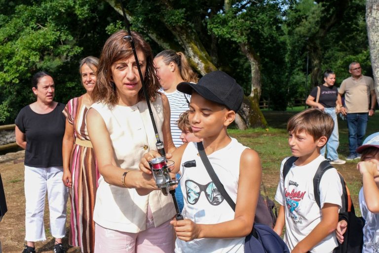 Xunta subraya la necesidad de concienciar a los jóvenes sobre valores medioambientales asociados a la pesca sin muerte